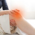 膝の痛みに悩む方のイメージ 新松戸ゆうあい整骨院・はりきゅう院