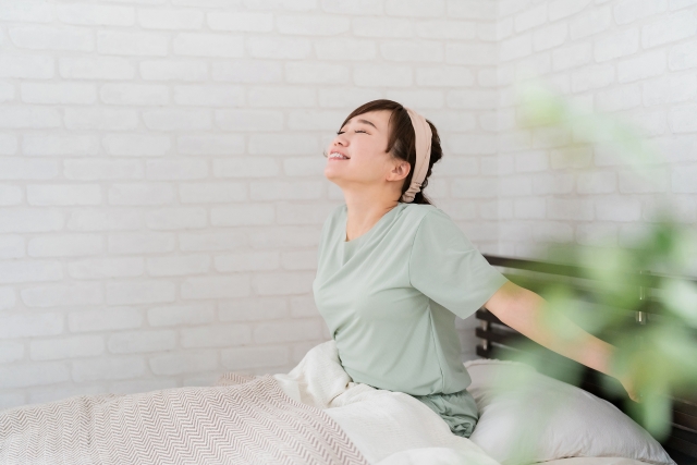 気持ちよく深呼吸する女性のイメージ 増尾ゆうあい整骨院・はりきゅう院