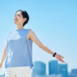 気持ちよく深呼吸する女性のイメージ 増尾ゆうあい整骨院・はりきゅう院